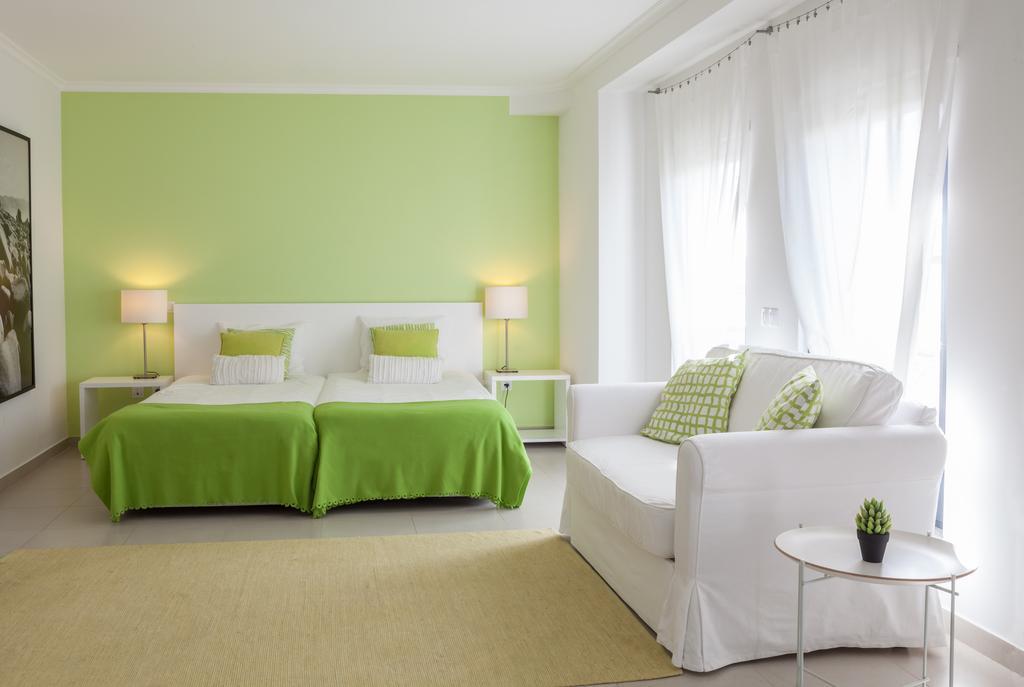 Hotel Alcatruz Aljezur Ruang foto